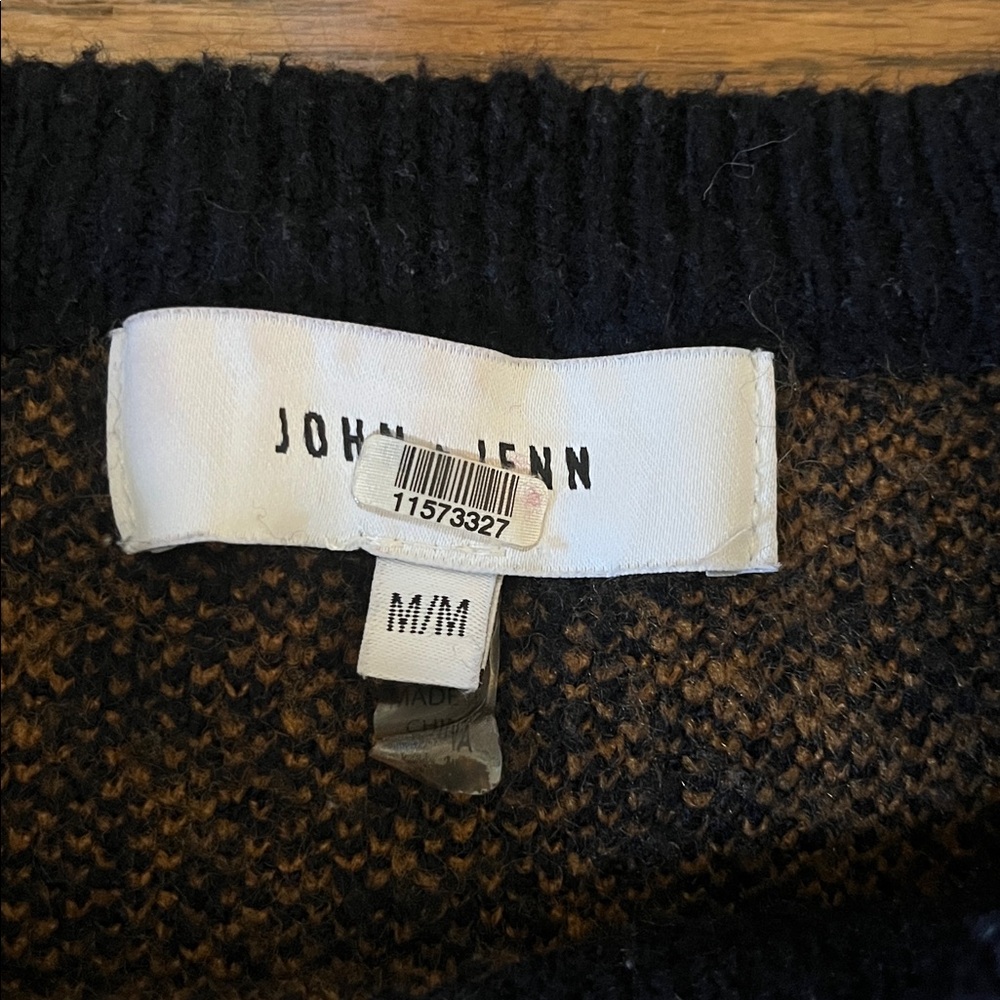 John + Jenn Navy and Brown Animal Print Sweater - Picture 6 of 9